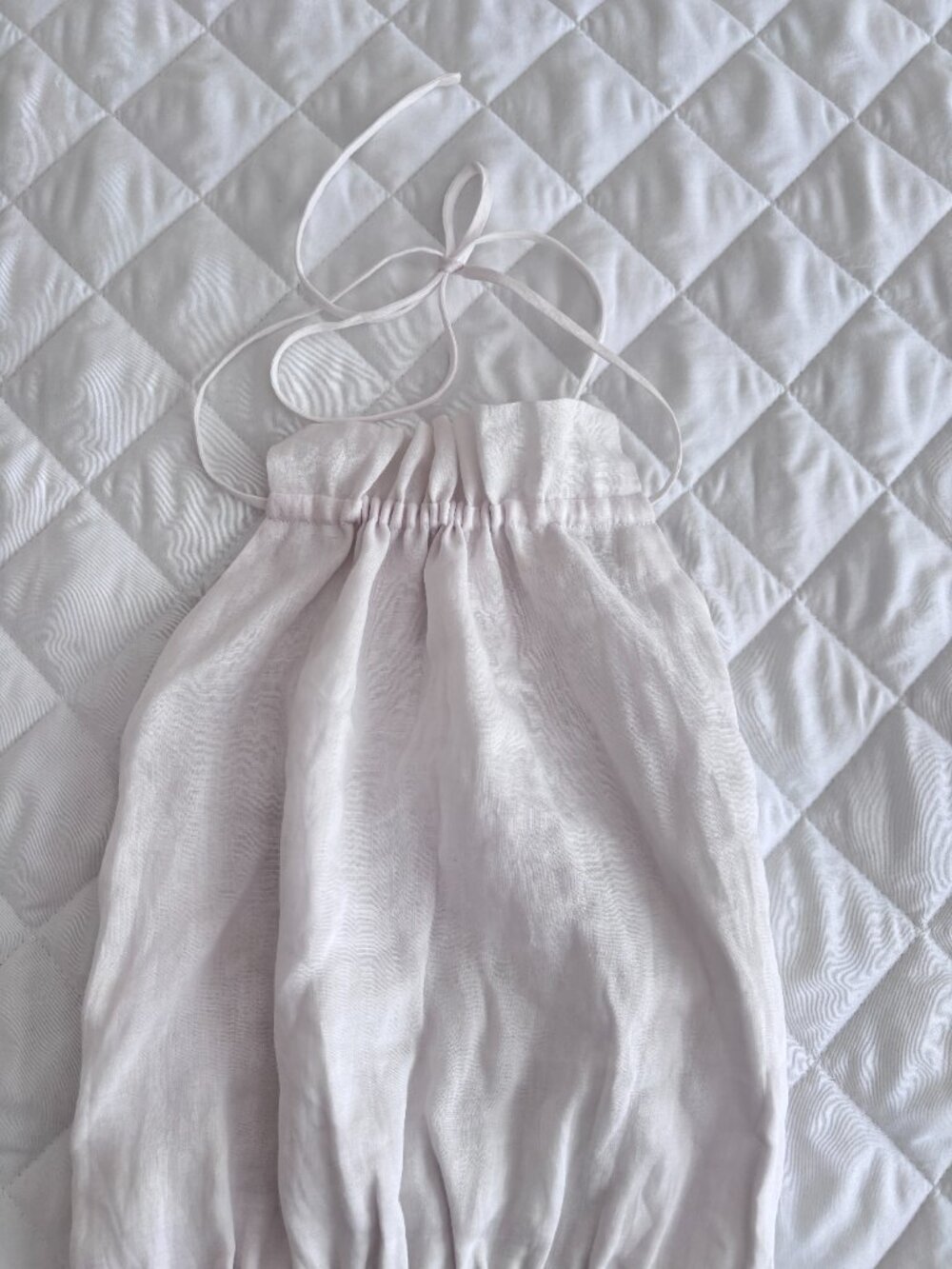 DISSH Aisle White Ramie Backless Tie Top - Picture 7 of 9